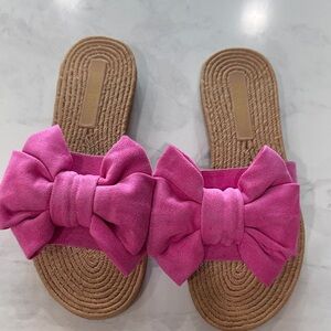 BAMBOO Fuchsia Bow Slide Sandals